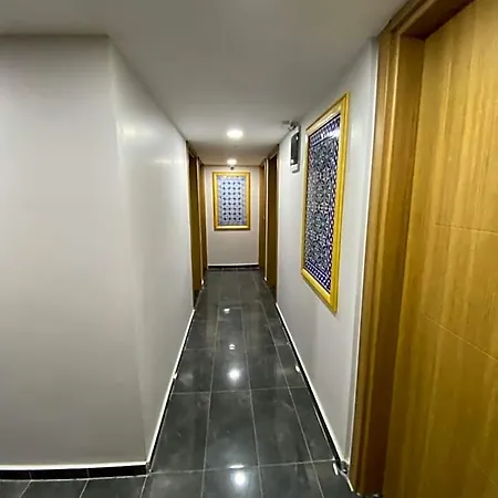Victorious Hotel 2*