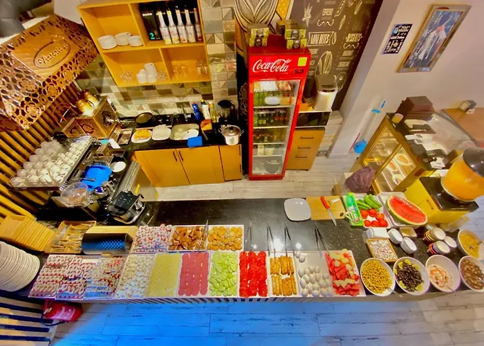 Victorious Отель