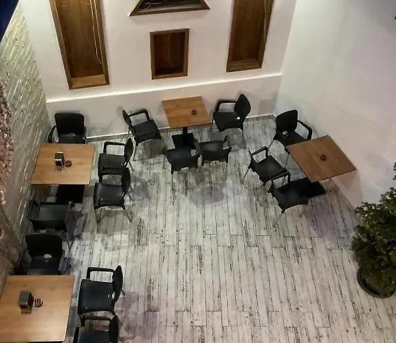 Victorious 2* Стамбул